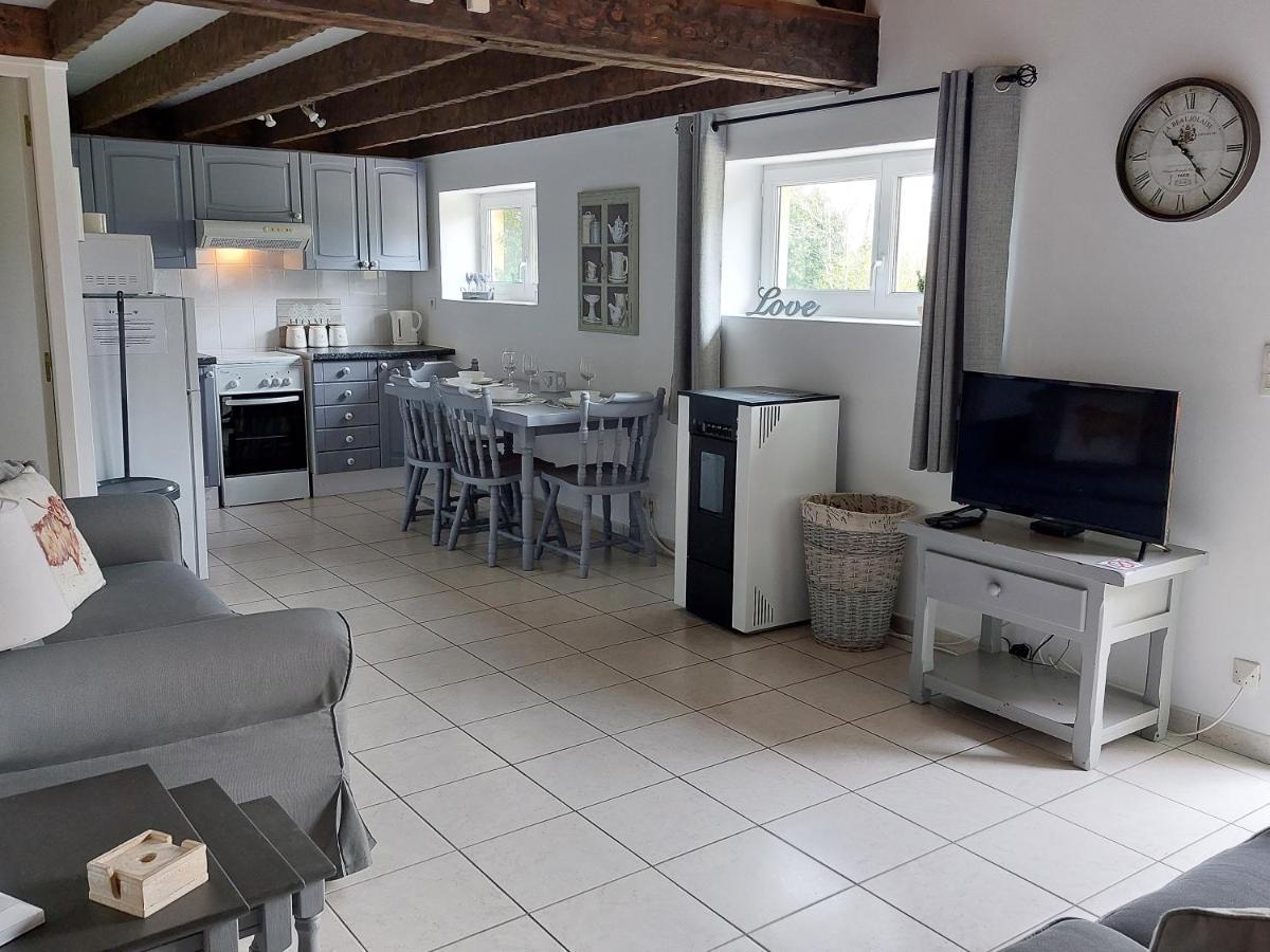 Villa Les Gages à Brece  Extérieur photo
